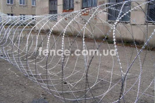 Egoza Super razor wire fence